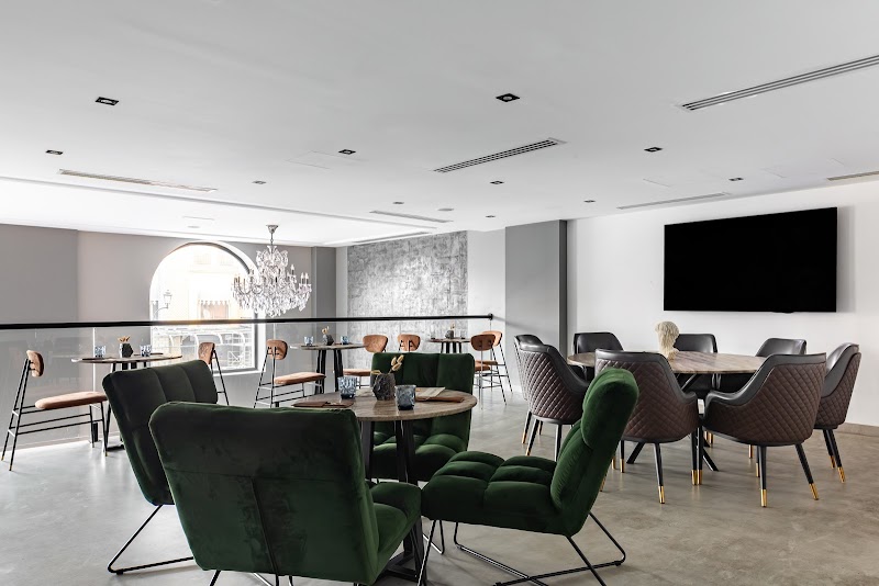 Roasters JBR & NFT Gallery